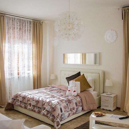 Guest House Piazza Isolo Verona Exteriör bild