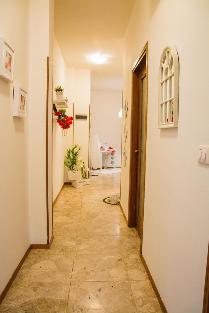 Guest House Piazza Isolo Verona Exteriör bild
